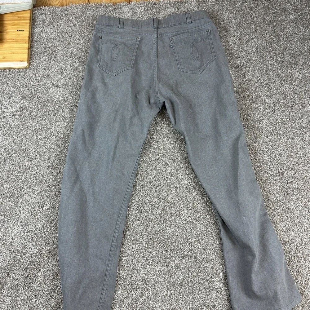 Vintage Men's 1989 Levi's 415 Jeans Gray Straight Leg Size 34x29 (Measure 34x27)